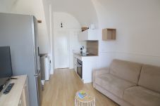 Studio in Menton - Menton Old City & Sea View Studio #34